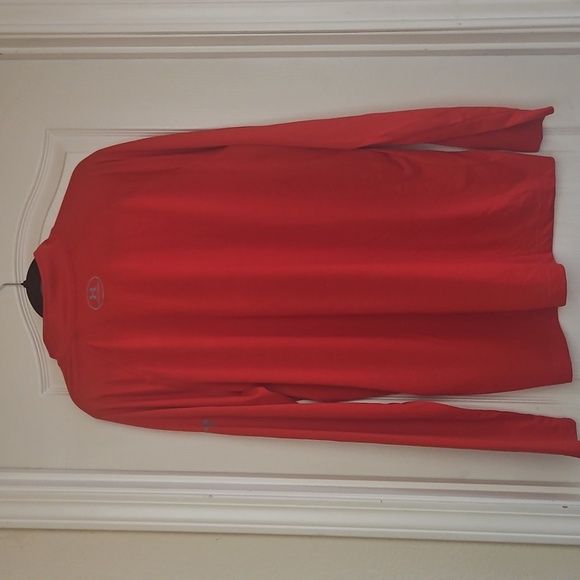 Phillies LST NWT XL - Loose Fitting - Picture 2 of 7